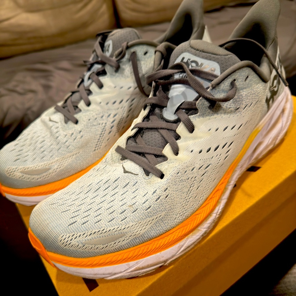 HOKA Clifton 8 - Men’s 12.5 - White